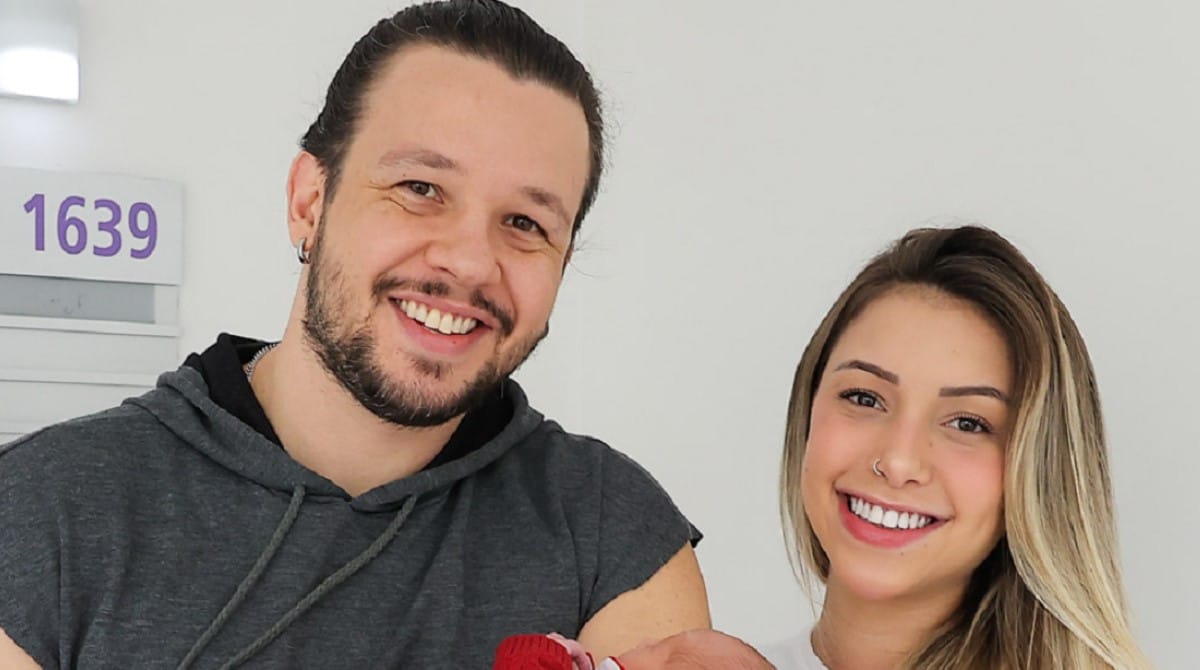 Bruno do KLB e Maria Luiza exibem mala de maternidade e revelam se bebê nasceu