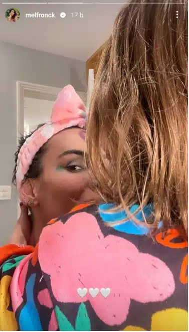 Filha de Rodrigo Santoro surpreende ao surgir fazendo maquiagem na mãe