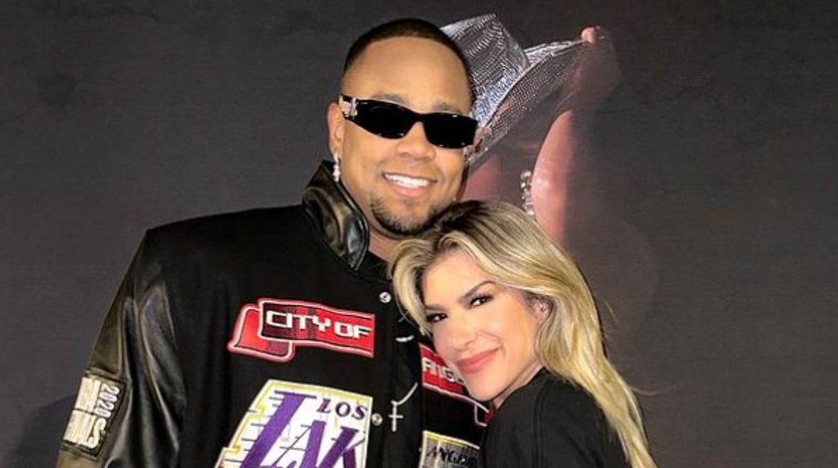 Lorena Improta posa com o marido e a filha e revela projeto da nova mansão
