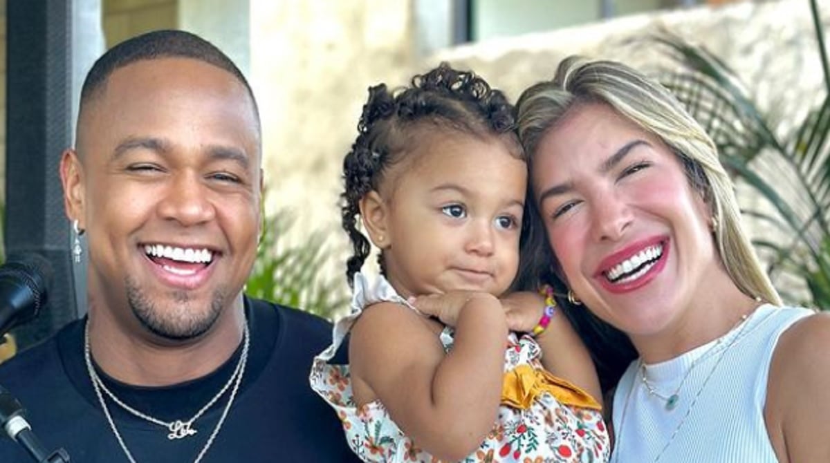 Lorena Improta exibe sua filha com Léo Santana imitando seus passos de dança e impressiona