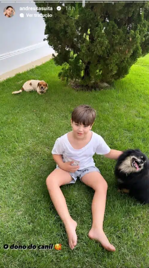 Filhos de Andressa Suita e Gusttavo Lima posam com seus animais de estimação na mansão e impressionam
