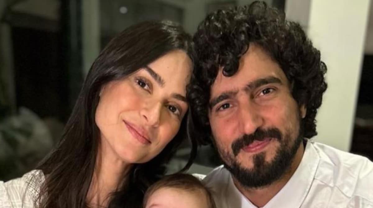 Thaila Ayala mostra sua bebê com Renato Góes, após notícias de susto