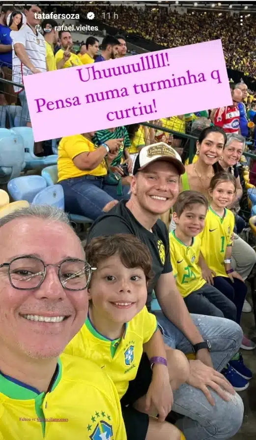 Thaís Fersoza surge com Michel Teló e seus filhos em estádio do Maracanã e impressiona 