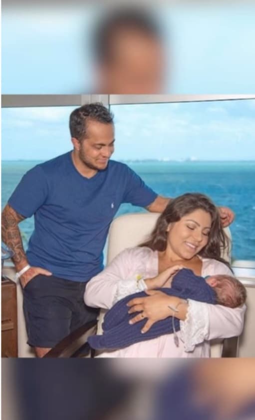 Thammy Miranda posa com seu bebê recém-nascido em maternidade nos EUA e impressiona 