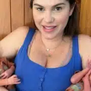 Bárbara Evans com os filhos gêmeos