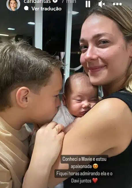 Carol Dantas com a bebê de Bruna Biancardi com Neymar Jr