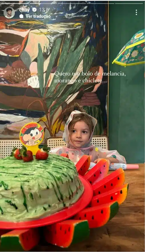 Filha de Chay Suede celebra 4 anos com bolo diferente e impressiona 