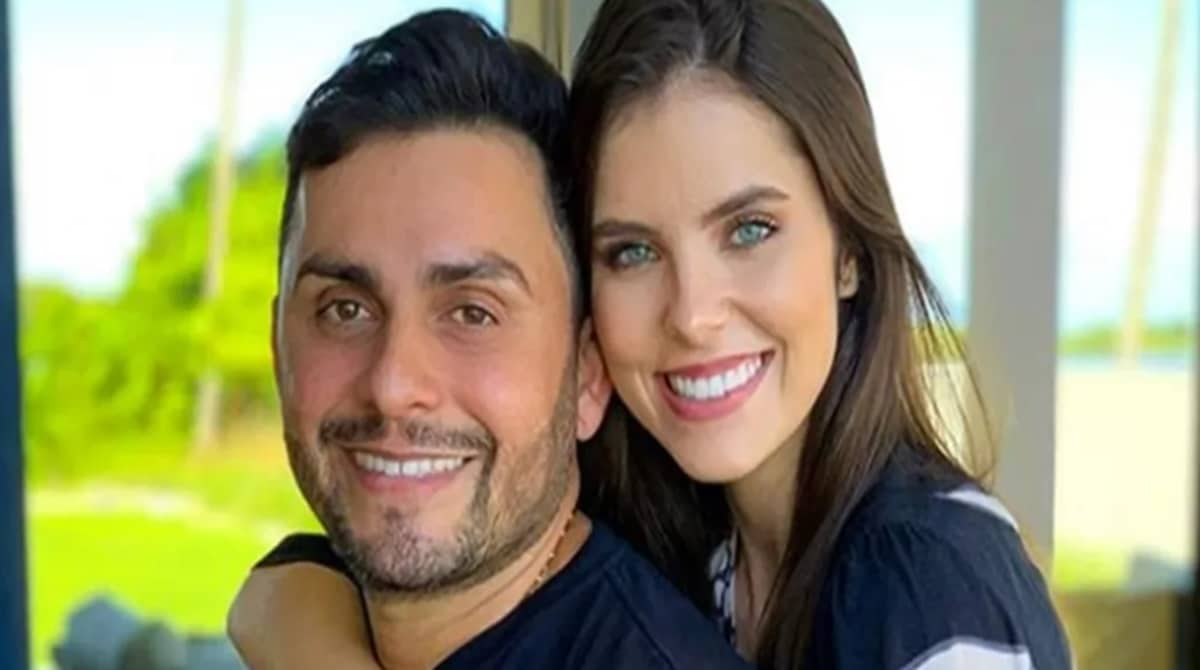 Esposa de Mano Walter exibe os primeiros passos de sua bebê e impressiona
