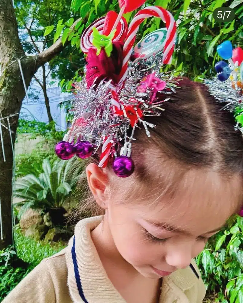 Detalhes do penteado da filha de Sabrina Sato para o Dia do Cabelo Maluco da escola