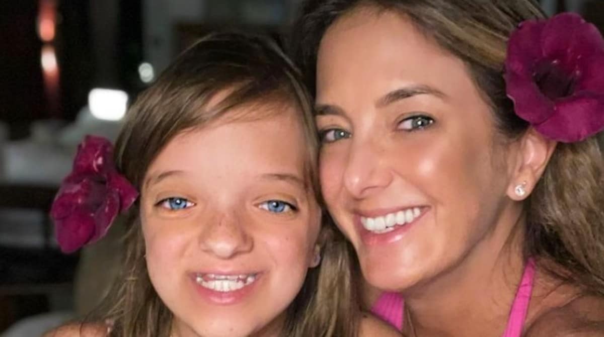 Rafaella Justus surgiu com sua coleção de bonecas e Ticiane Pinheiro falou