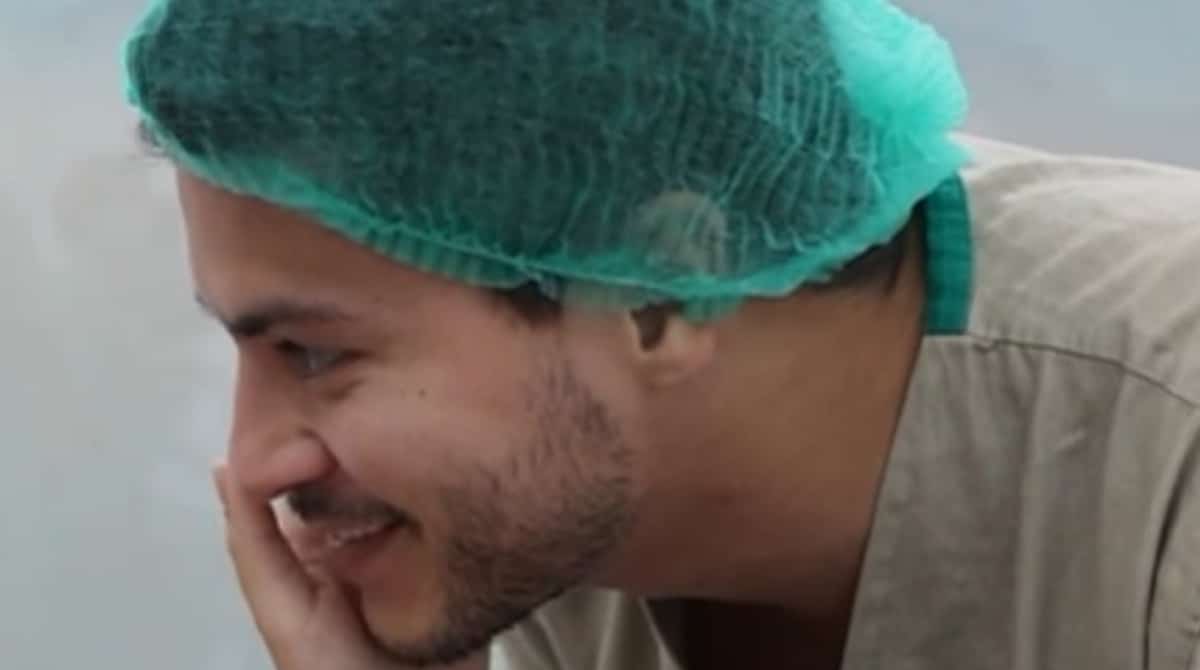 Arthur Aguiar mostra seu bebê pela primeira vez