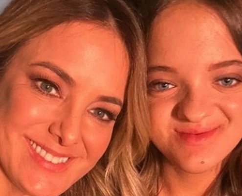 Ticiane Pinheiro mostrou o rosto de sua filha após ter operado