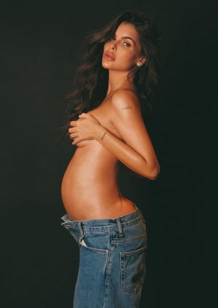 Rafaella Santos está apoiando Amanda Kimberlly que espera bebê de Neymar Jr