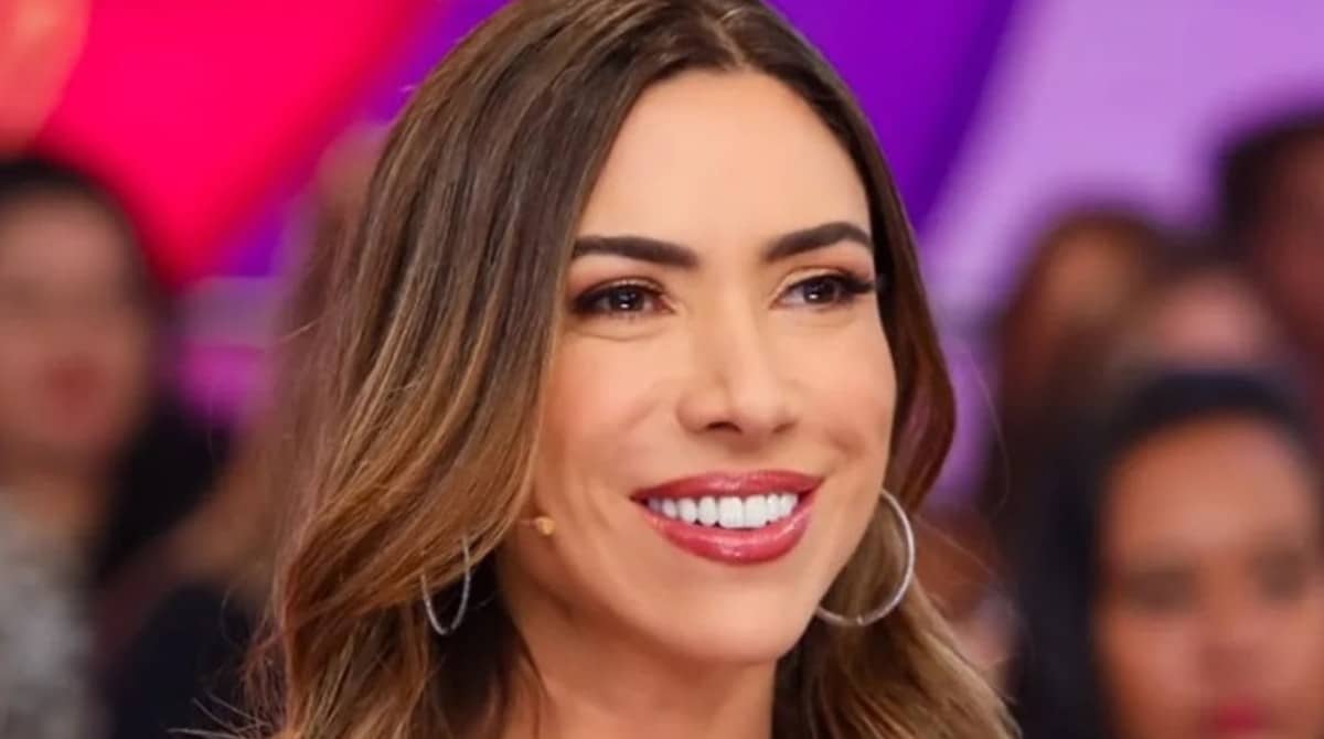 Patrícia Abravanel surgiu com os filhos em seu quarto e impressionou