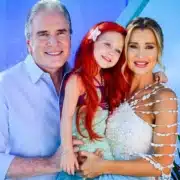 Roberto Justus e Ana Paula comemoram os 4 anos da Vicky