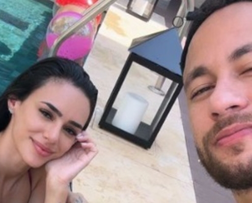 Bruna Biancardi revelou praia em Dubai com a família