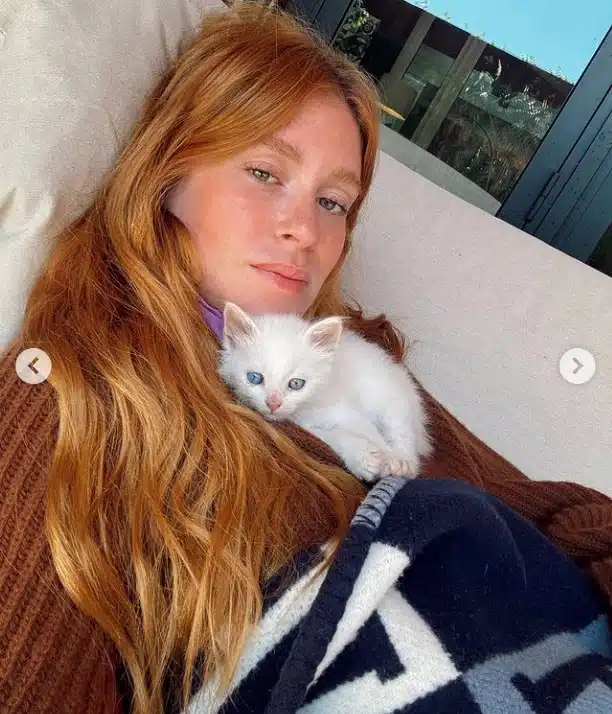 Marina Ruy Barbosa e o novo integrante da família