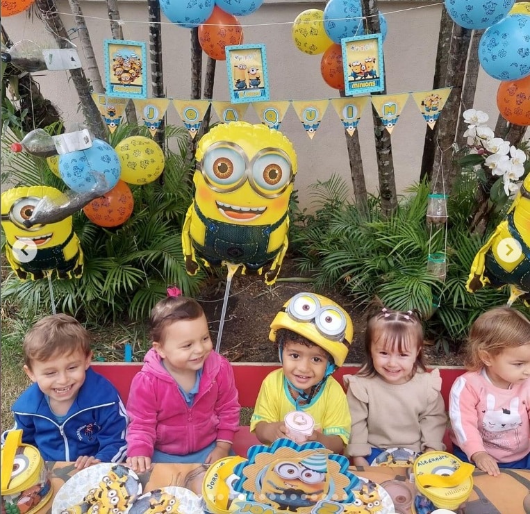 Viviane Araújo revelou o aniversário do filho na creche