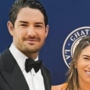 Alexandre Pato e Rebeca Abravanel revelou o seu bebê engatinhando