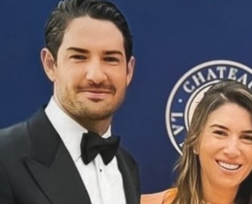 Alexandre Pato e Rebeca Abravanel revelou o seu bebê engatinhando