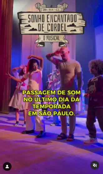 Filhos de Igor Rickli brilham em palco de teatro profissional  e encantam 