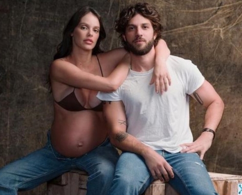 Laura Neiva e Chay Suede mostram os 3 filhos juntos, pela 1ª vez