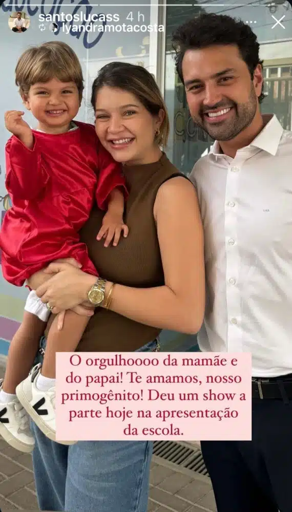 Lyandra, filha de Leandro, mostra o filho em apresentação na escola