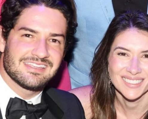 Rebeca Abravanel e Alexandre Pato mostraram o filho em pé sozinho