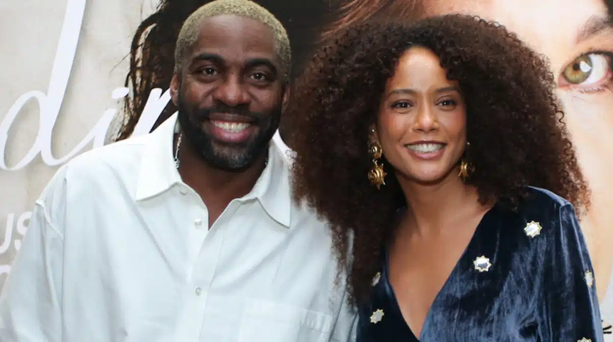 Taís Araújo surgiu com a filha em um evento