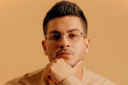 Arthur Aguiar comemora o primeiro ano de seu filho caçula e encanta