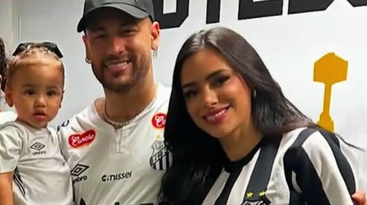 Bruna Biancardi revelou aula de balé da filha com Neymar