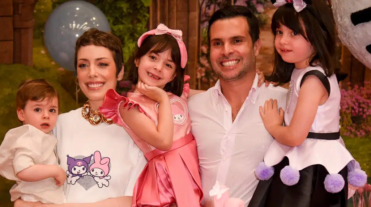 Fabiana Justus fez linda festa para suas gêmeas