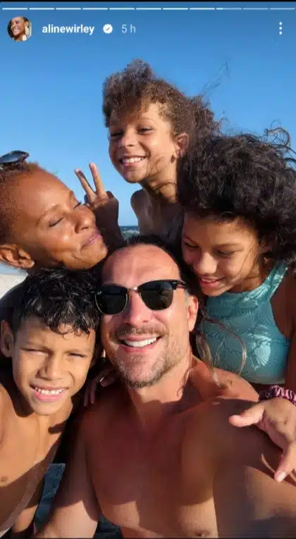 Igor Rickli posa com seus filhos e fala emocionado do crescimento deles