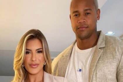 Lorena Improta posa com sua filha com Léo Santana de férias na Bahia e surpreende