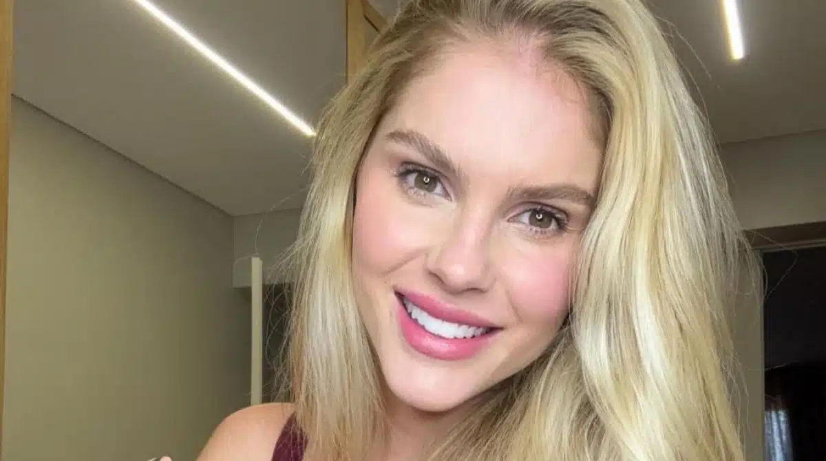 Bárbara Evans mostra brinquedão luxuoso que deu para o filhos