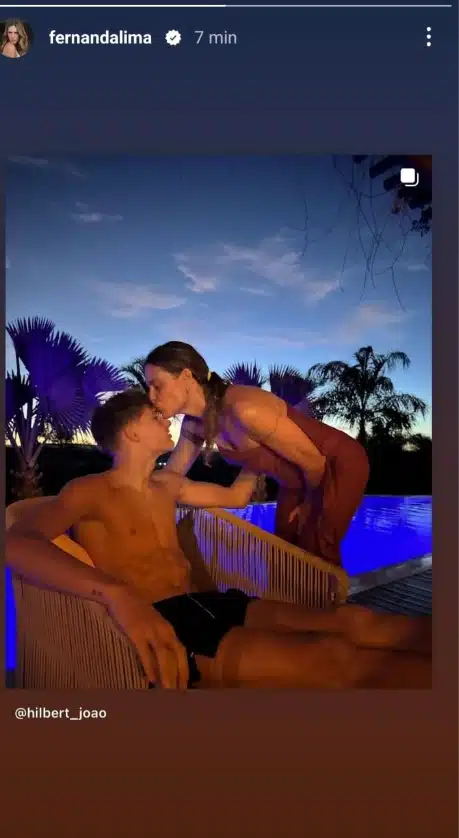 Fernanda Lima posa com seu filho em momento especial e surpreende