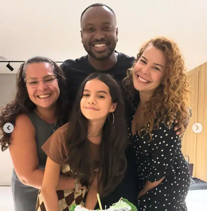 Fernanda Souza com Thiaguinho no aniversário dele