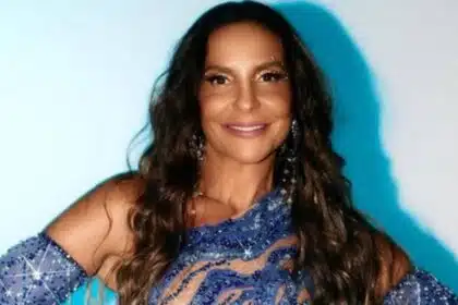 Ivete Sangalo mostra seu seu filho no trio elétrico e impressiona ao dar bronca nele