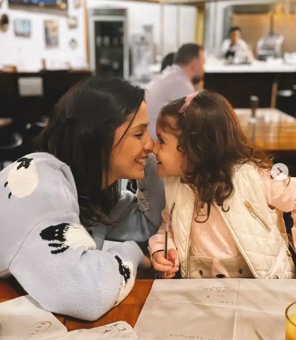 Mãe de Isabella Nardoni com a filha Maria Fernanda