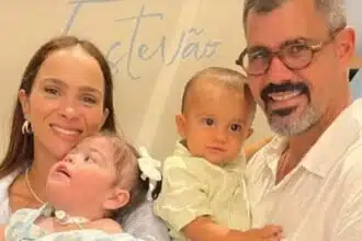 Juliano Cazarré fez festa encantadora para o caçula