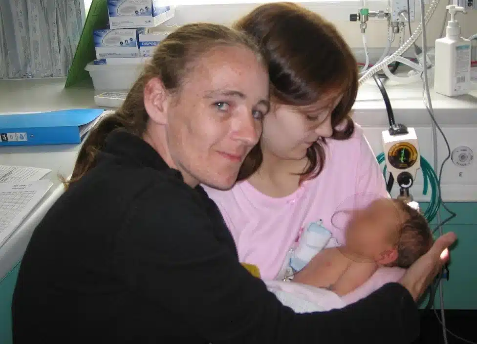 Tressa revelou foto menina com a mãe e a filha