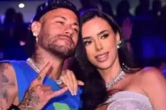 Neymar mostrou a filha em meio a uma crise