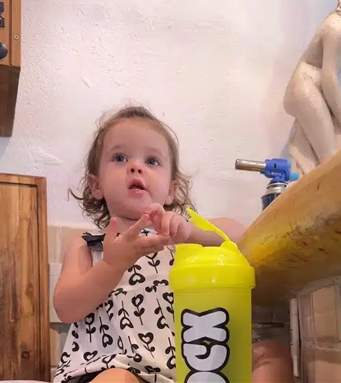Filha caçula de Rafael Cardoso
