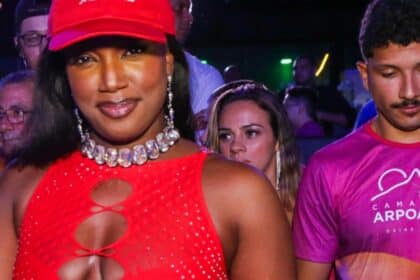 Iza posou com a filha com Yuri Lima em festa