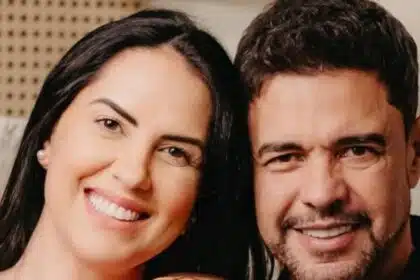 Zezé Di Camargo exibiu a filha em cobertura de praia