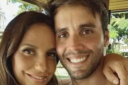 Daniel Cady surge nadando com as gêmeas em passeio na natureza e surpreende