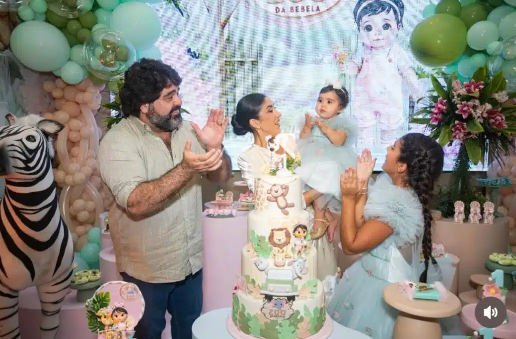 Izabela, filha mais nova de Fabiano Menotti, ganhou uma festa com tema de zoológico