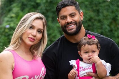 Camila e Hulk comemoram mais um mêsversário da caçula