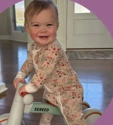 Influenciadora Lizzie Kieffer revelou a partida da filha