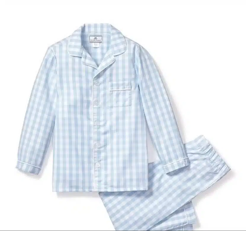 Meghan Markle vende pijama similar ao do príncipe George